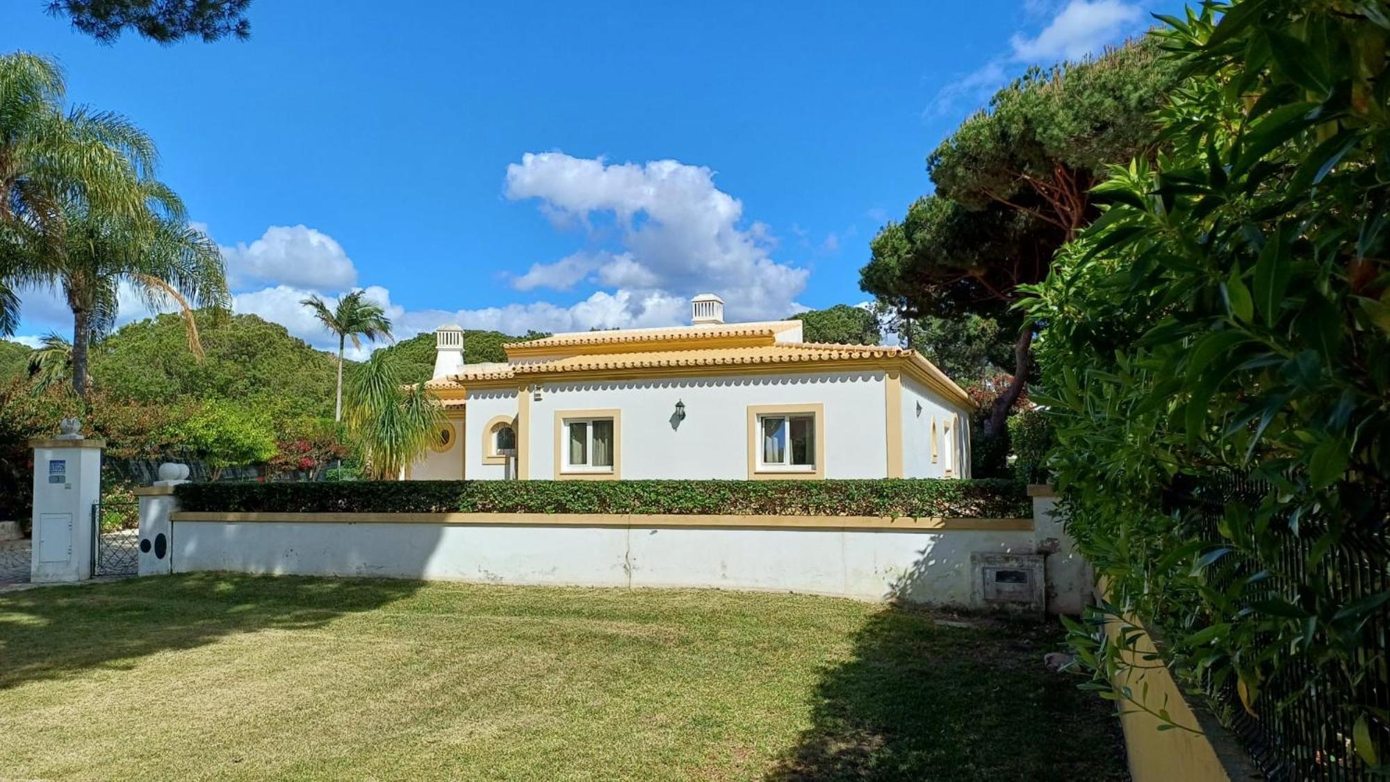 The Pinewood Villa 维拉摩拉 外观 照片